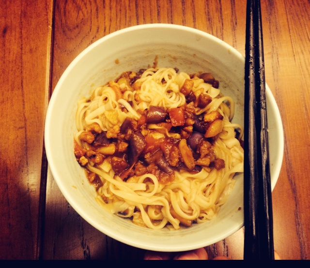 茄子肉丁打卤面