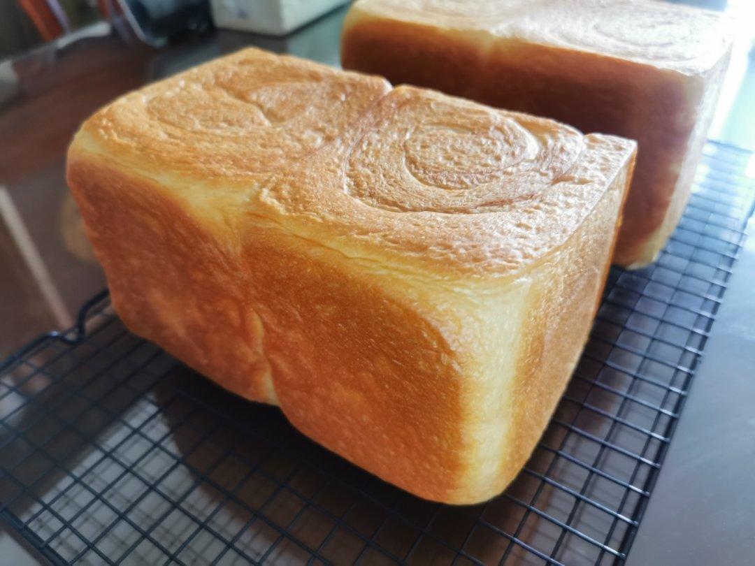 好吃到犯规的网红「生吐司」