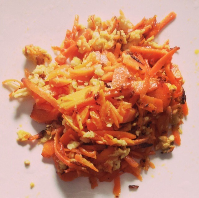 胡萝卜炒蛋