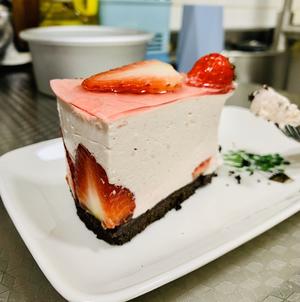 6寸酸奶草莓慕斯蛋糕🍰的做法 步骤19