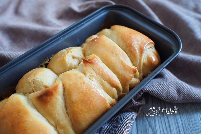 百利甜奶香卷卷包