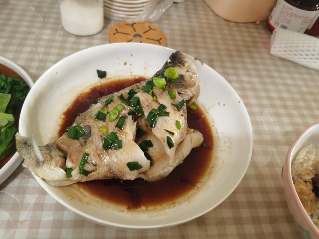 清蒸鱼（桂鱼、鲈鱼、多宝、鳊鱼均适用）