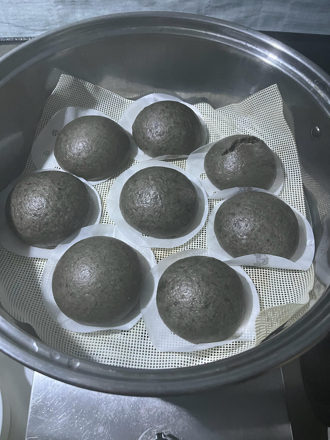 用芝麻糊做馒头