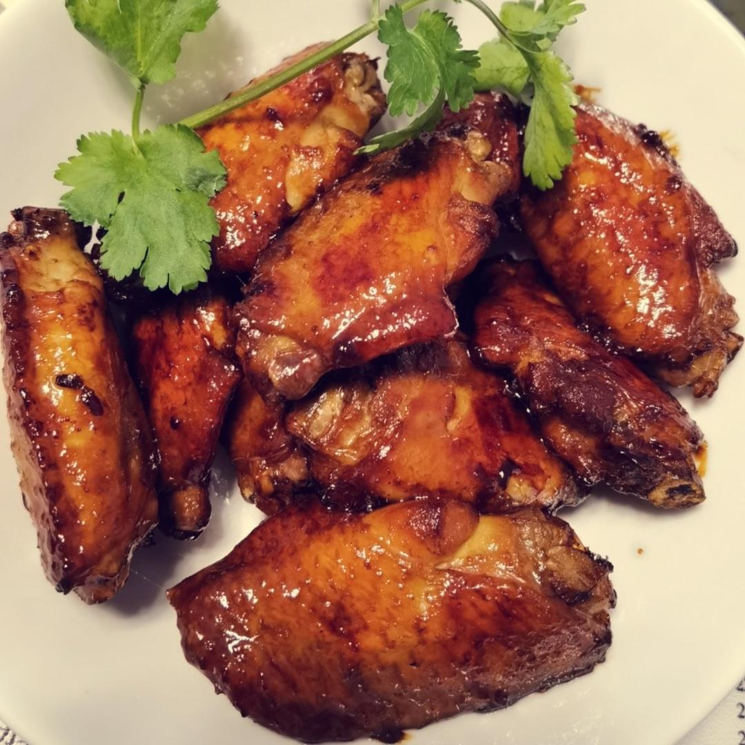 蒜香烤鸡翅｜又香又嫩