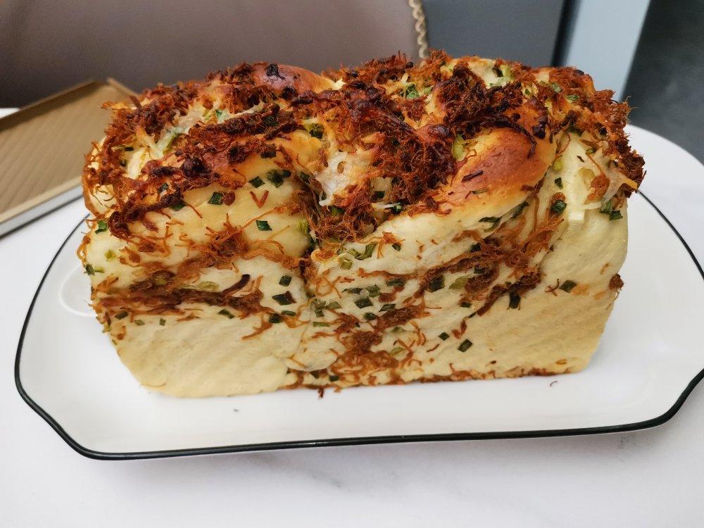 香葱肉松手撕吐司