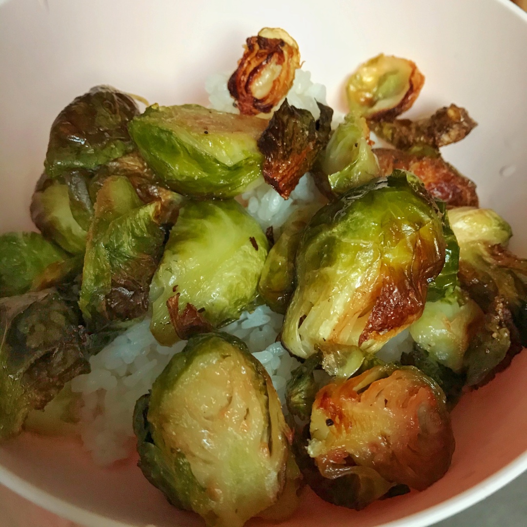 蒜烤球芽甘蓝／Roasted Brussels Sprouts With Garlic