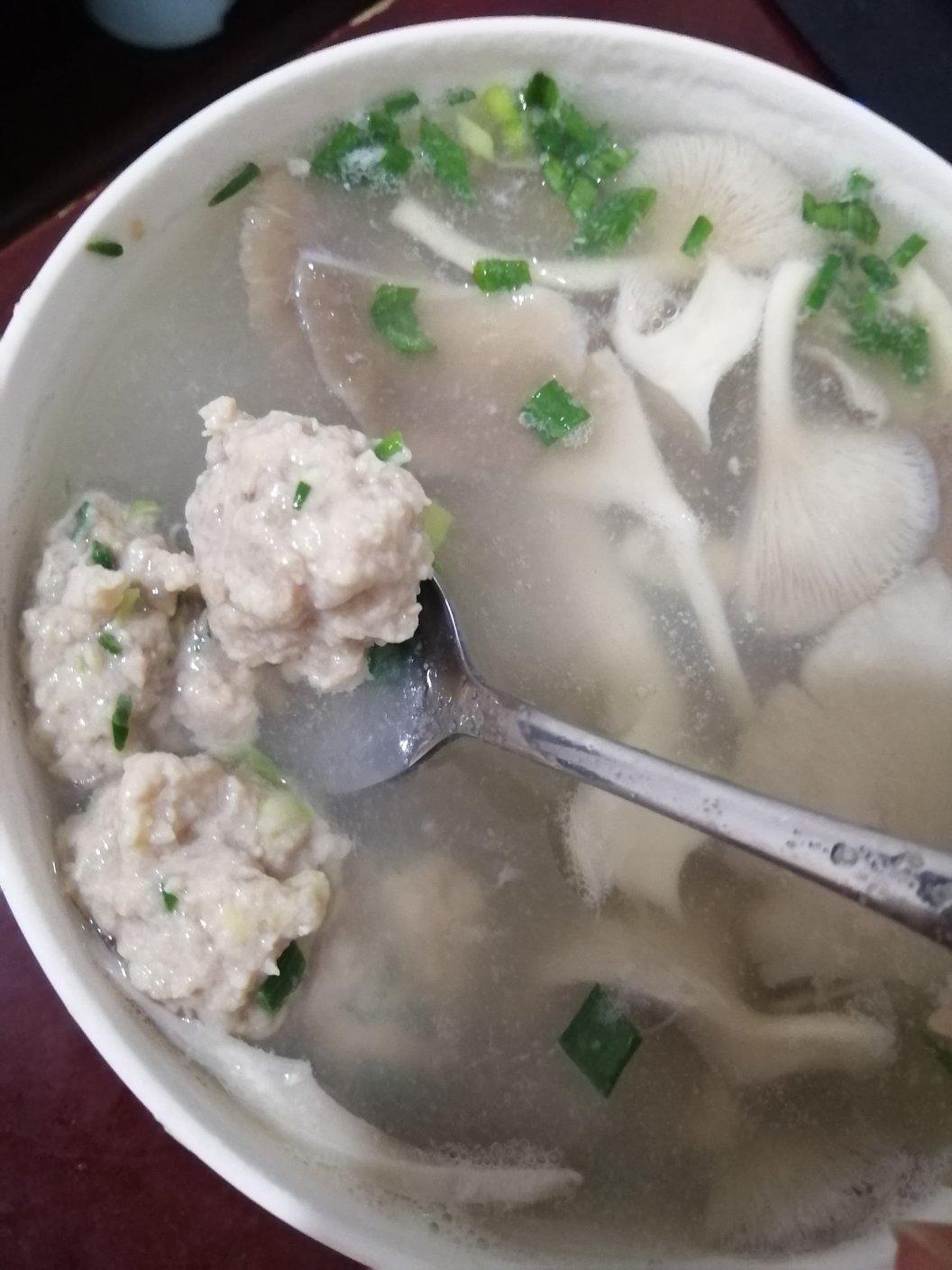 厨师长教你：“清汤丸子”的家常做法