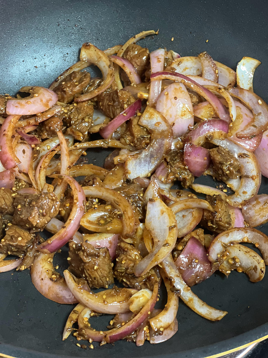 家常孜然洋葱炒羊肉