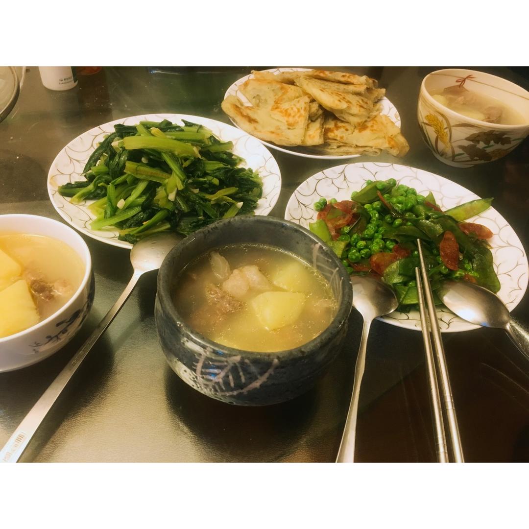 腊肠炒荷兰豆