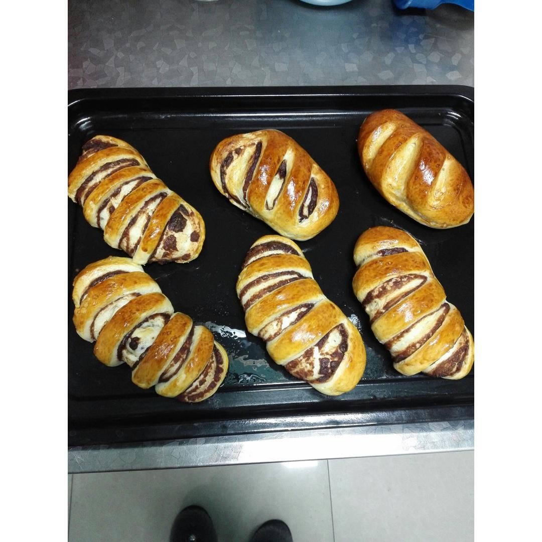 基础面包制作 Basic Bread (Loaf&Roll)