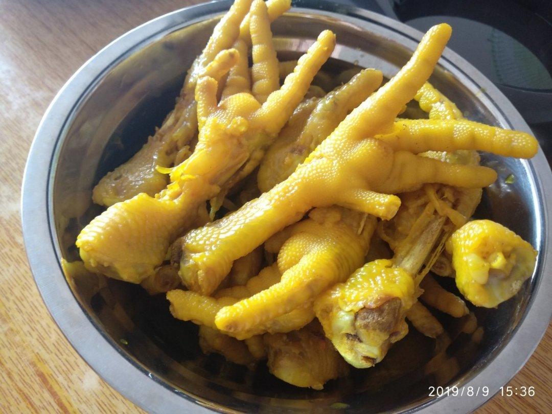 盐焗鸡爪