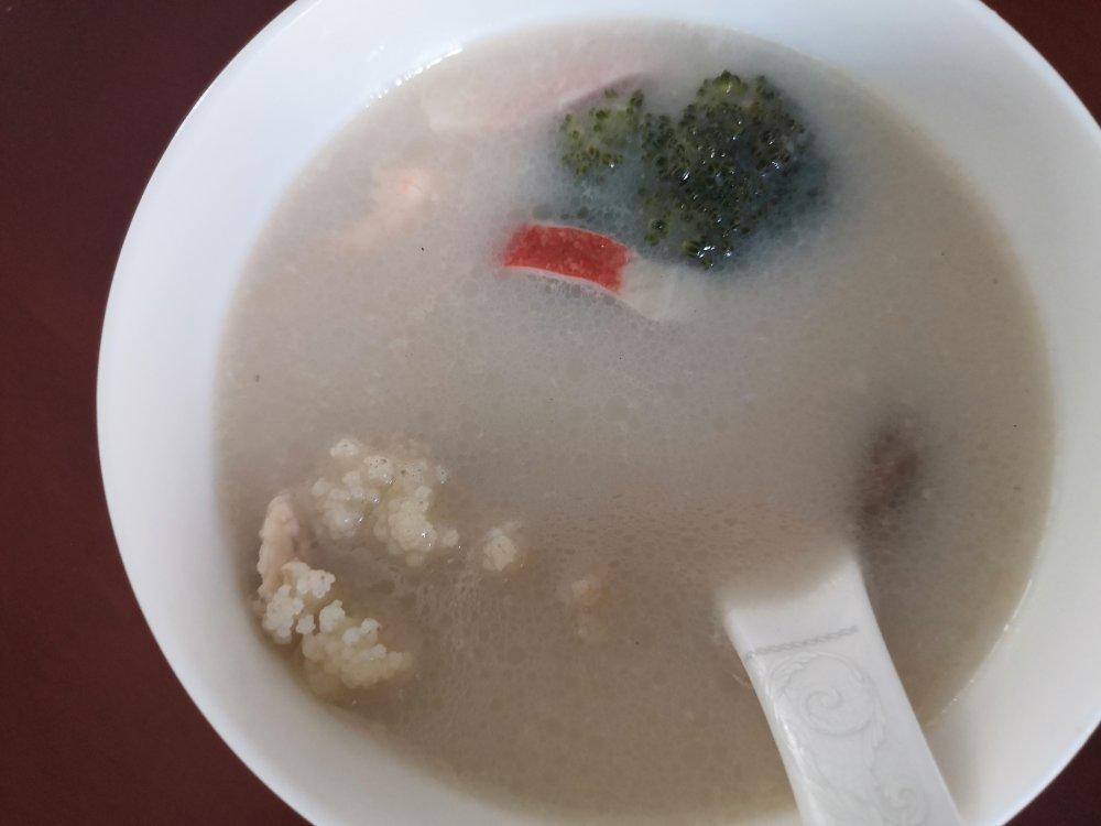 超惊艳奶油蘑菇汤(牛奶版本)