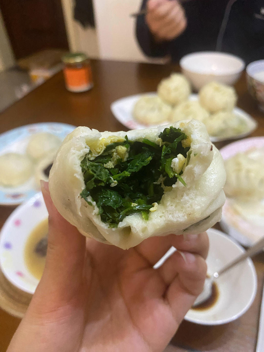 荠菜包子