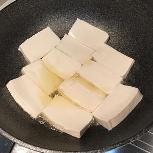 豆腐肉煲的做法 步骤1