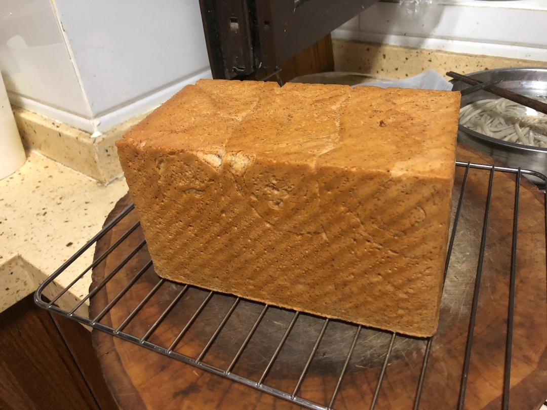 无糖黑麦吐司---超快手一次发酵