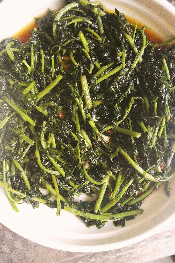 小微薇做的清炒枸杞头