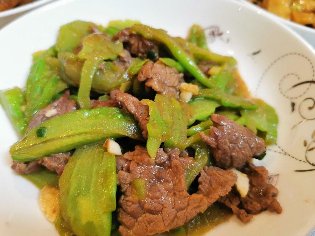 牛肉炒苦瓜（附苦瓜的处理方法）