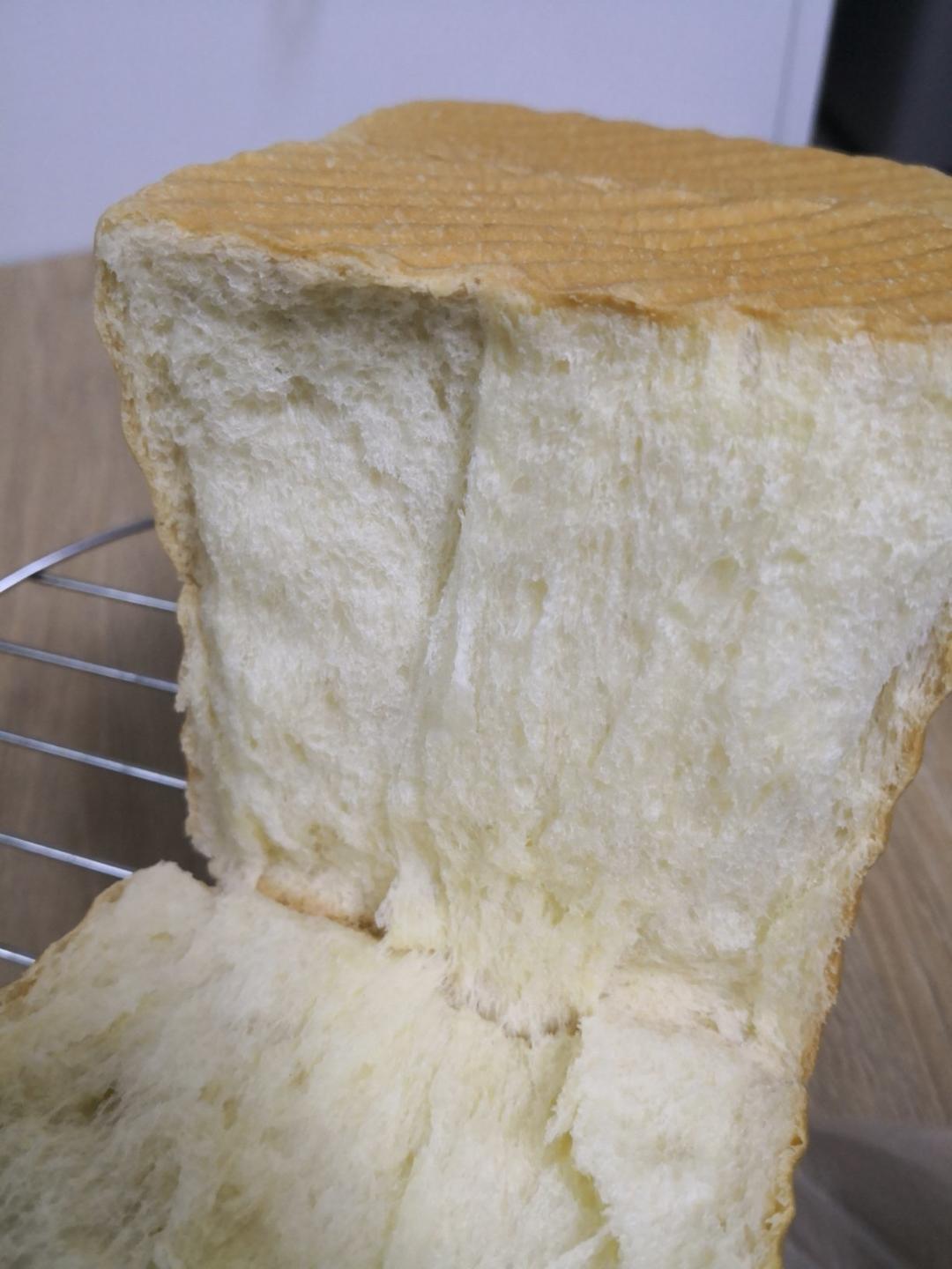 无糖的橄榄油纯素吐司——一次发酵也能夺命拉丝软