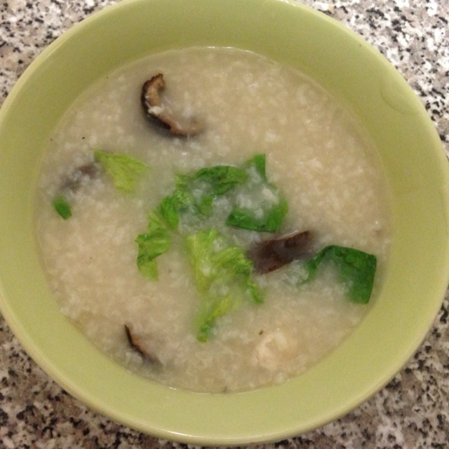 香菇鸡肉粥