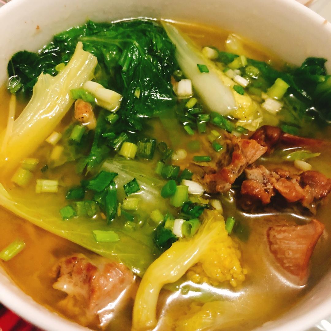 短姑娘-做的小白菜滚鸡汤