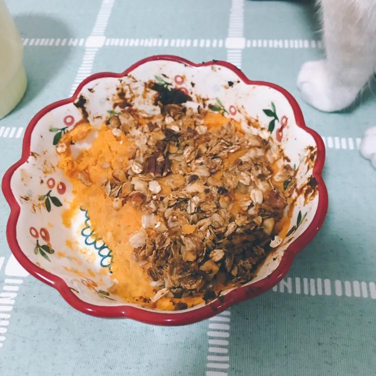 粉糯红薯泥配燕麦酥丨健康·三餐