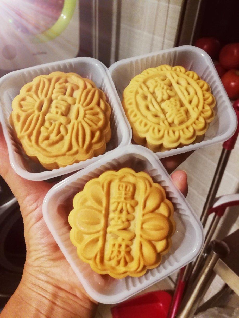 广式五仁月饼