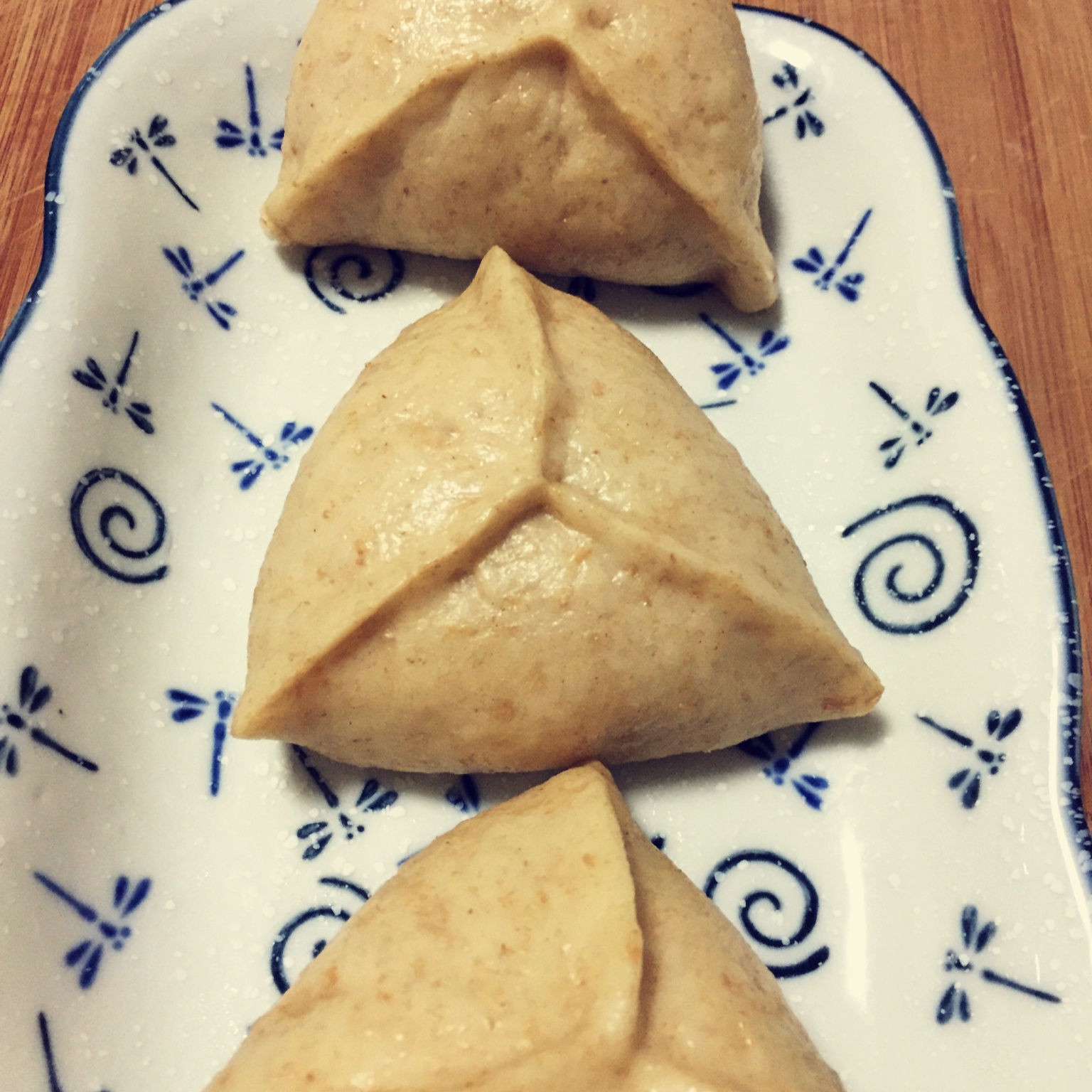 芝麻红糖三角包