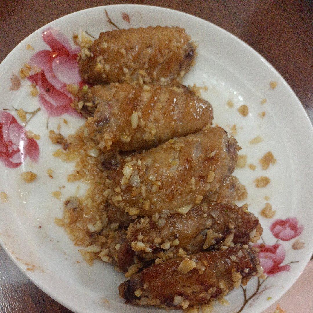 蒜香鸡翅，这才是鸡翅最好吃的做法