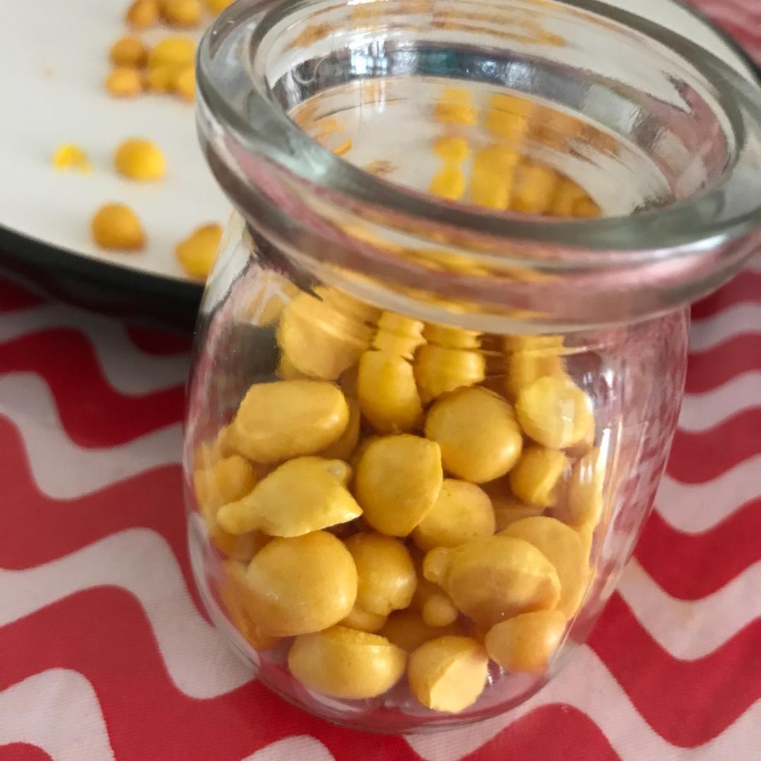 入口即化的无添加蛋黄溶豆