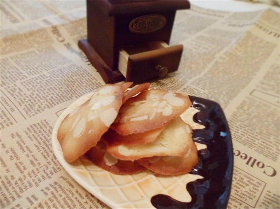 杏仁瓦片酥