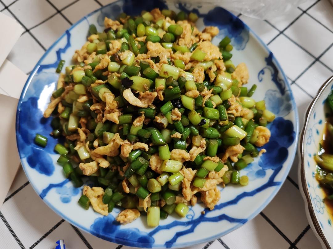 酱香鸡蛋（蒜苔版）