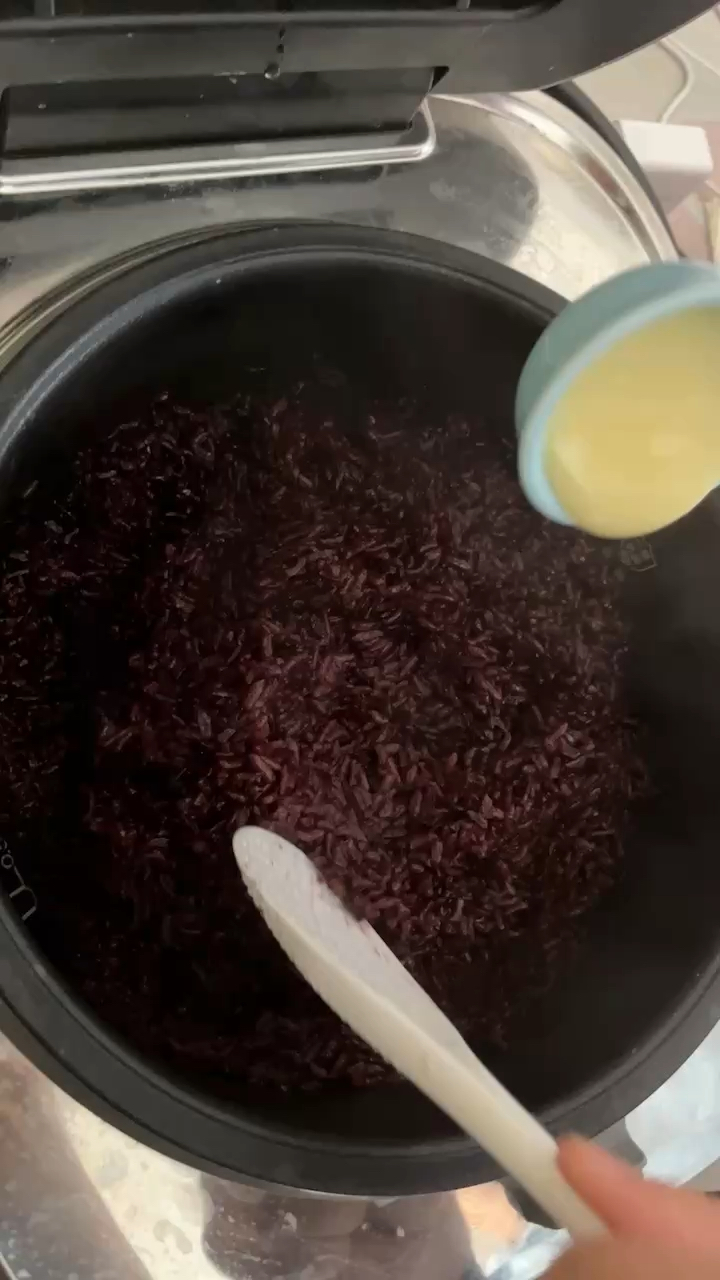 紫米芋泥奶酪粽的做法 步骤9