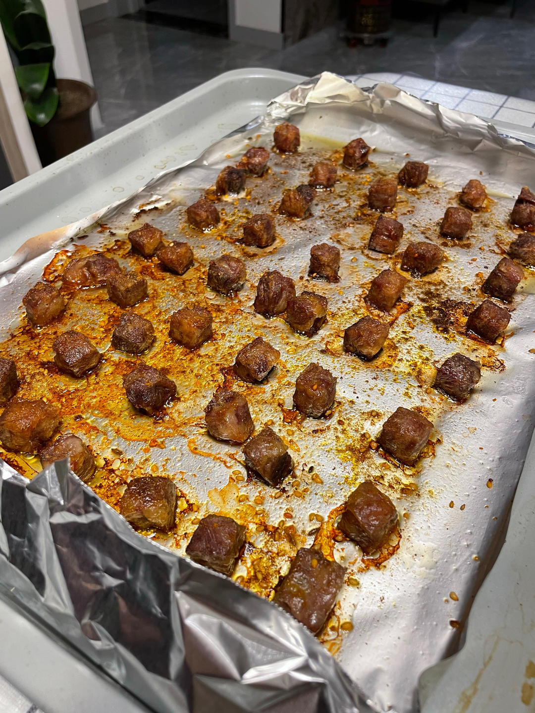 烧烤味的孜然牛肉粒，卷生菜吃绝了！