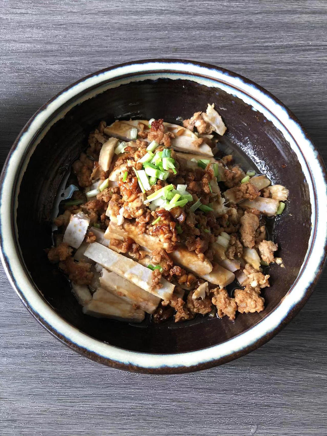 肉末蒸荔浦芋头