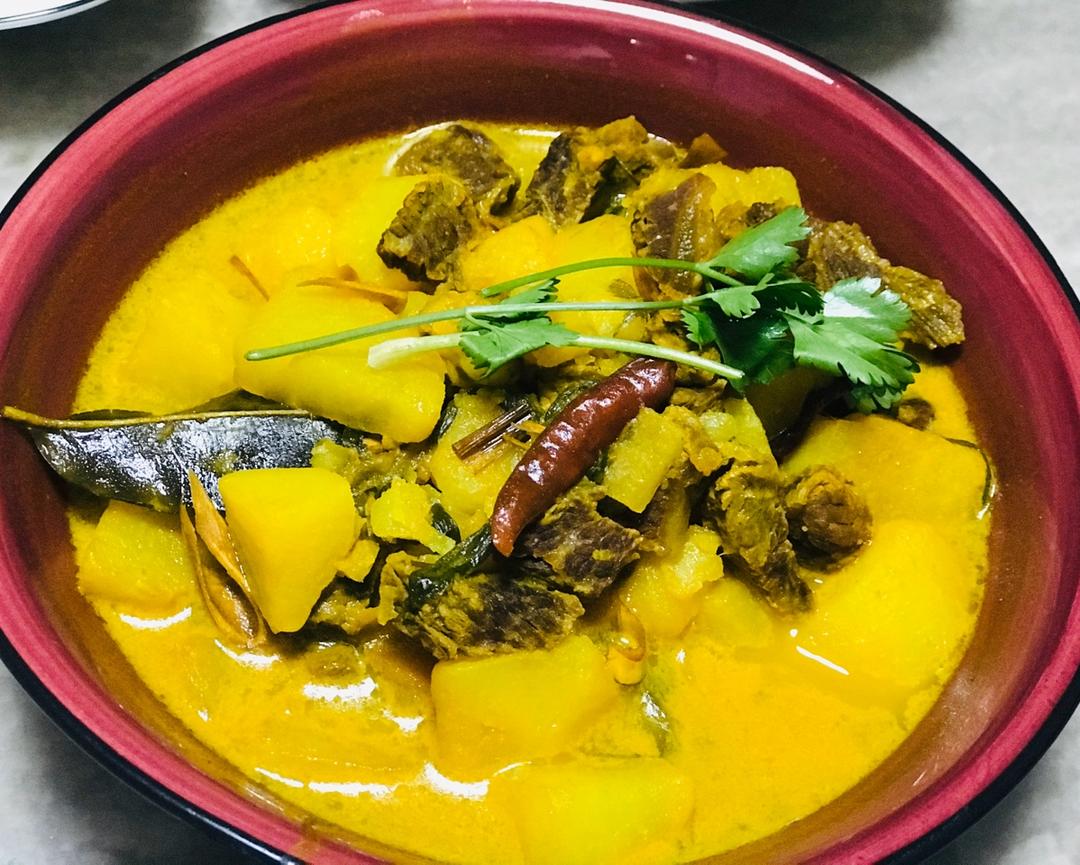 咖喱牛肉饭