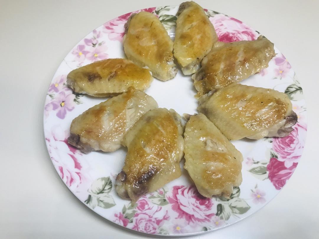 不需要一滴油外酥里嫩的香煎鸡翅