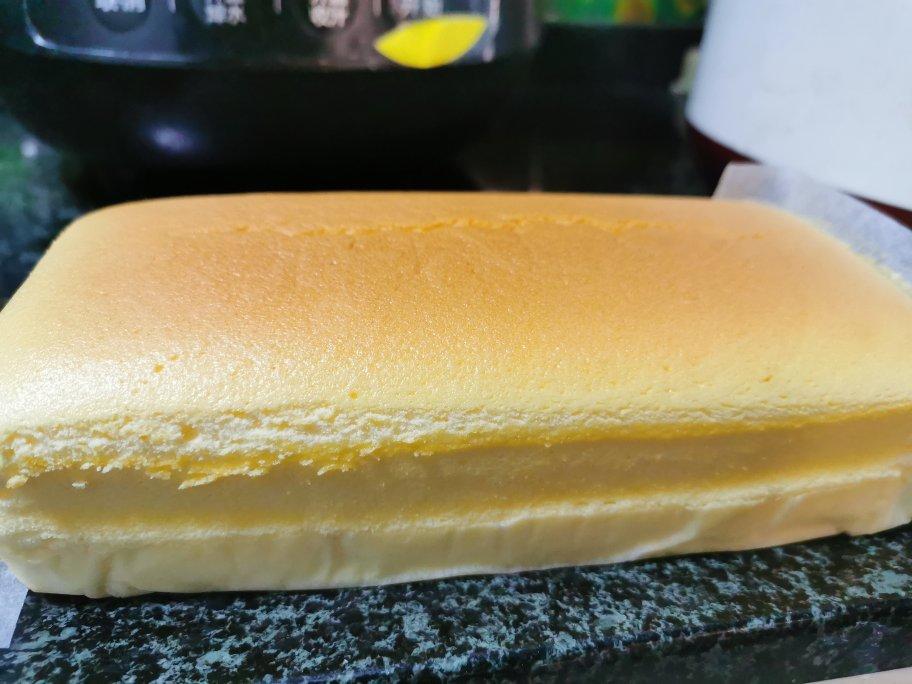 不开裂不回缩不掉皮的酸奶水浴法蛋糕