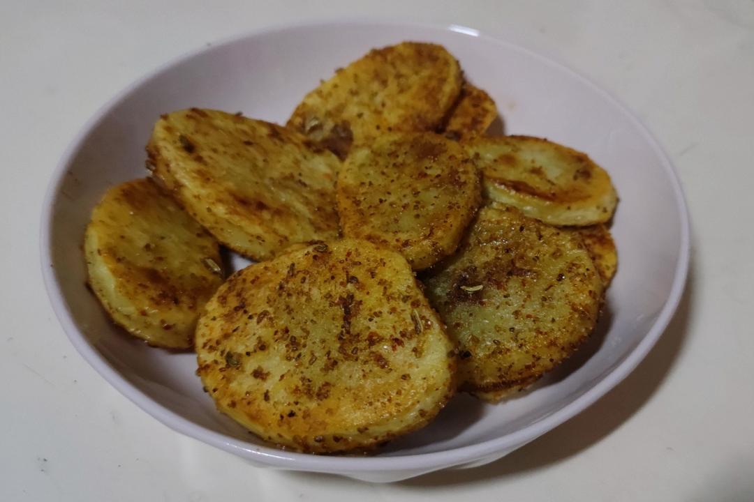 一定要做一次的孜然土豆片