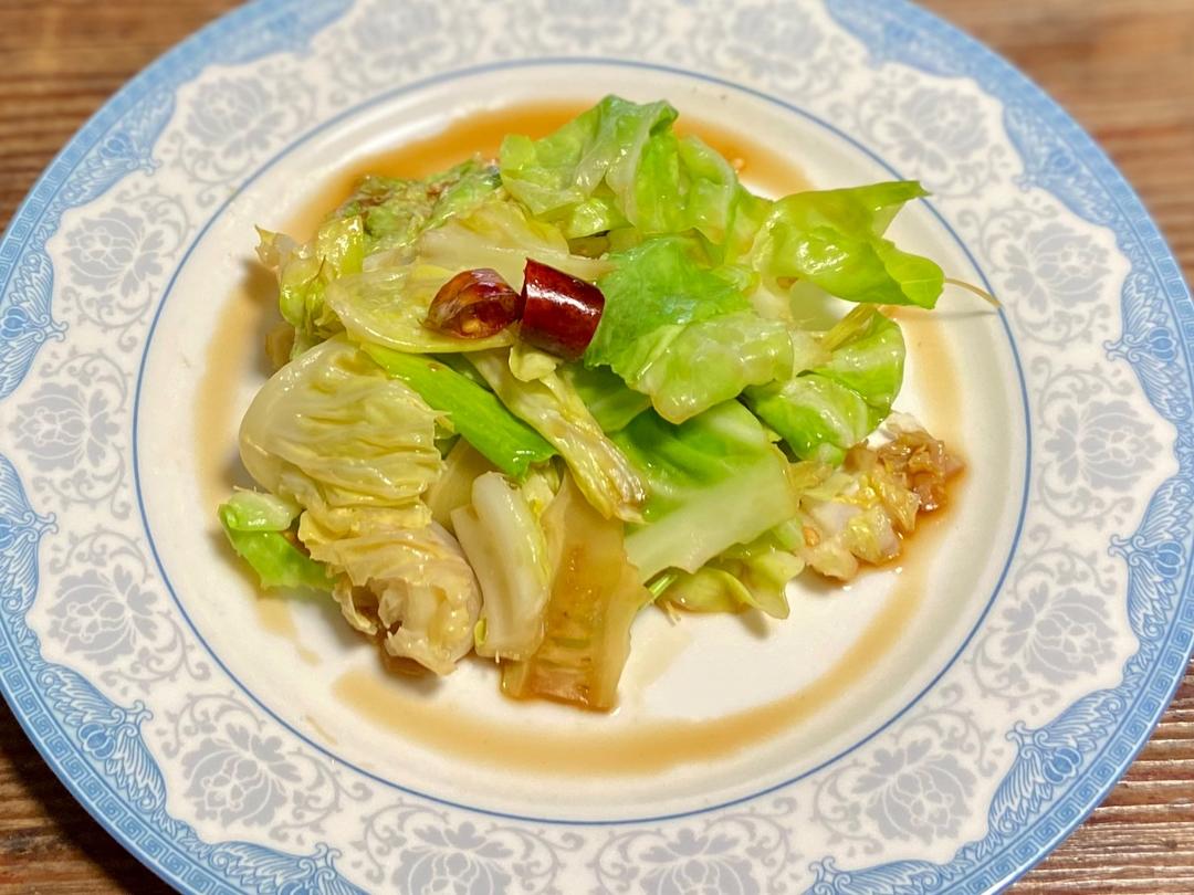 0人做过这道菜猪阿姨家的谭飘姐用料包菜半个蒸鱼豉油1小勺豆瓣酱1小