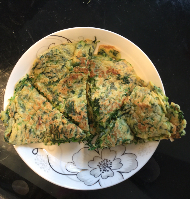 菠菜鸡蛋饼