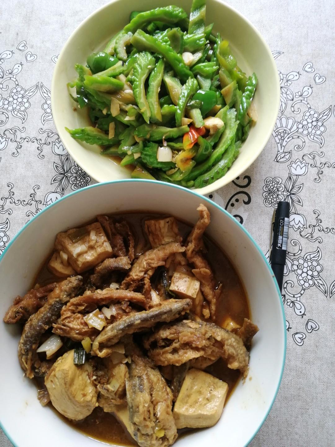 粽子（鲜肉香菇剁椒）