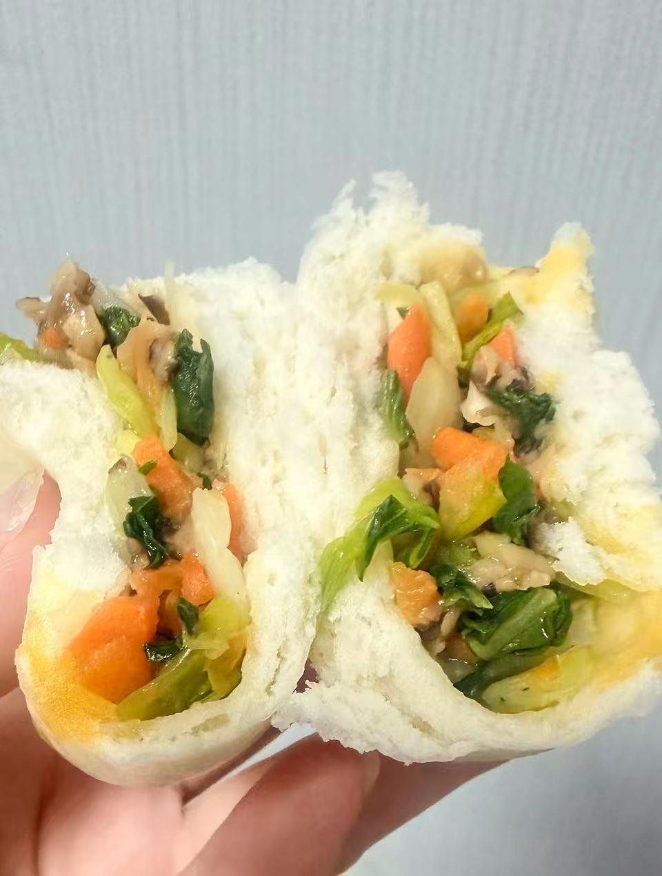 秒杀绿杨邨的香菇菜包