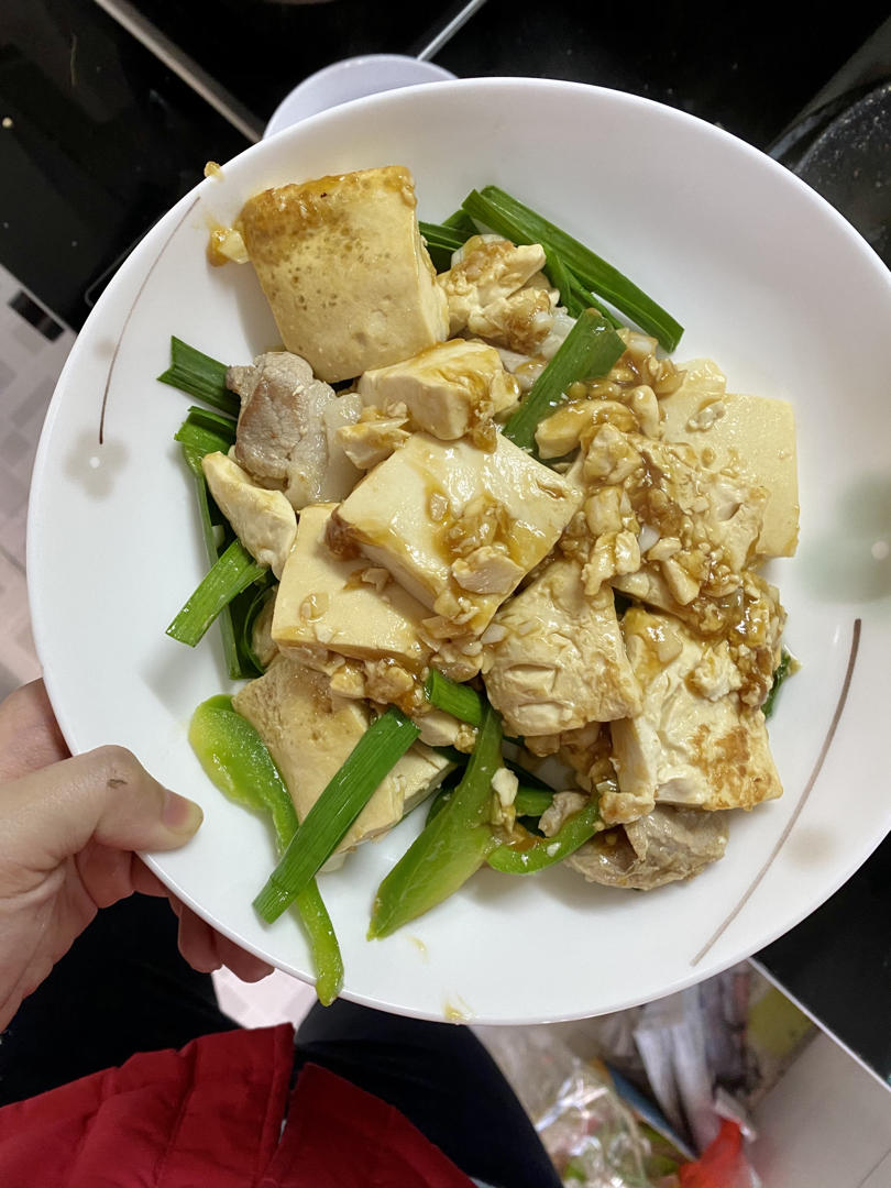 厨师长教你：“懒人烧豆腐”的家常做法，很简单懒人的做法，收藏