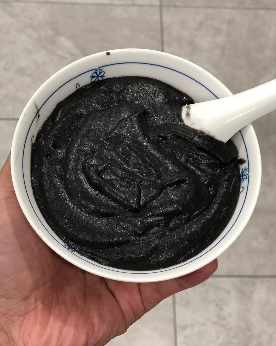 传统石磨芝麻糊（小时候的味道）