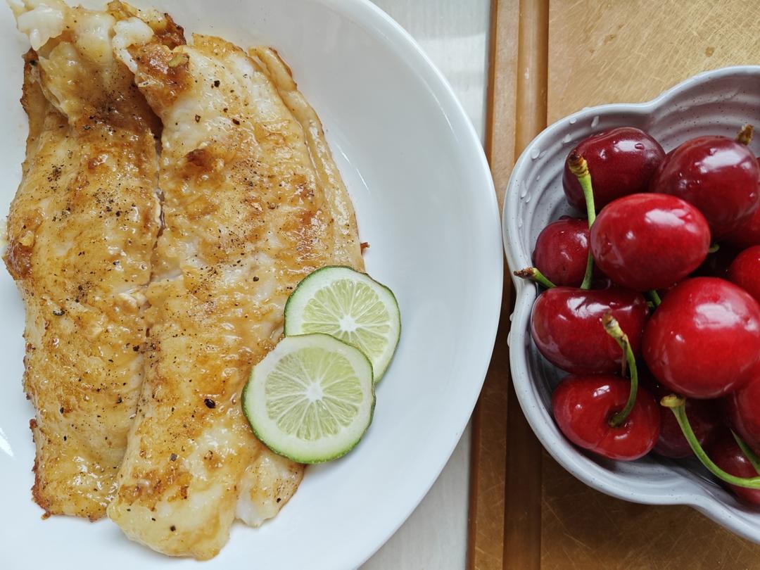 香煎巴沙鱼（龙利鱼）