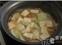 鲍汁白菜豆腐煲的做法 步骤21