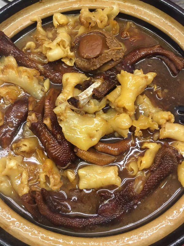 花胶鲍鱼焖鹅掌