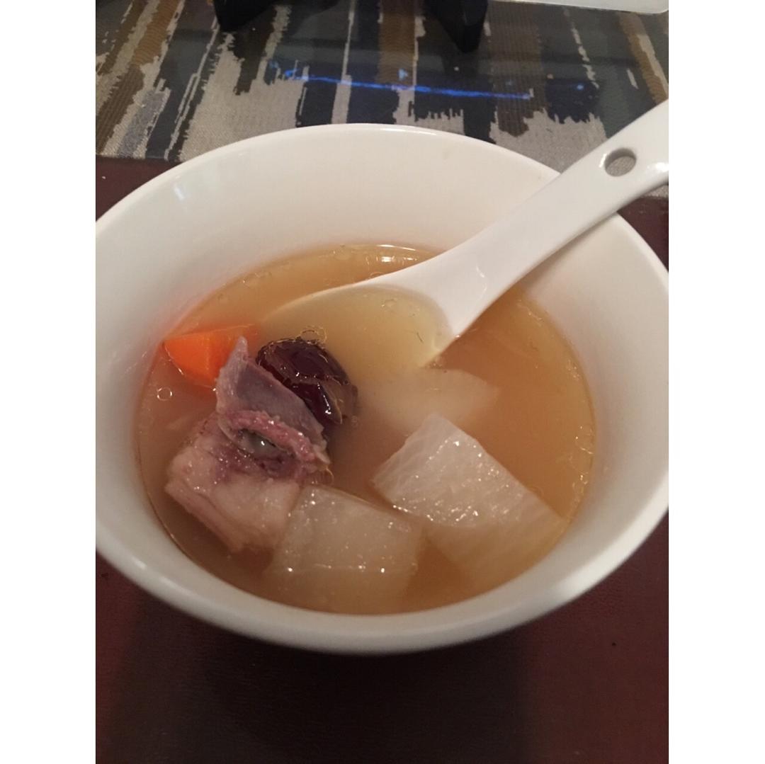 【滋补羊肉汤】