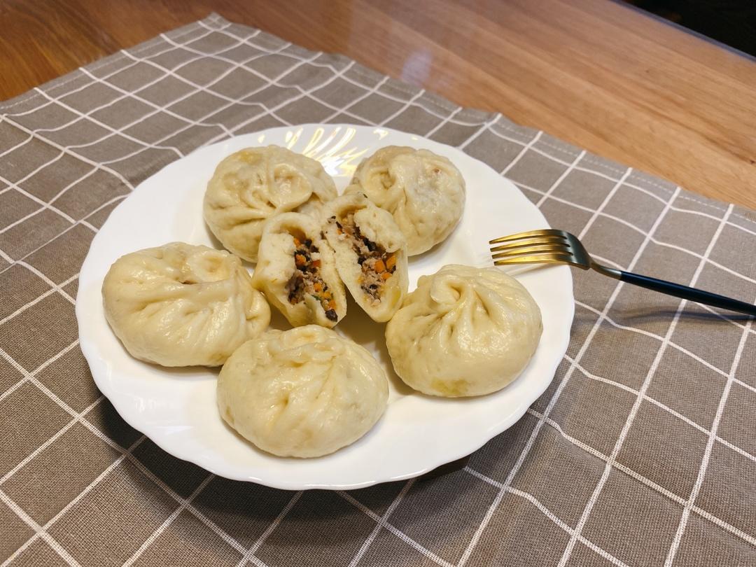 鲜肉包子