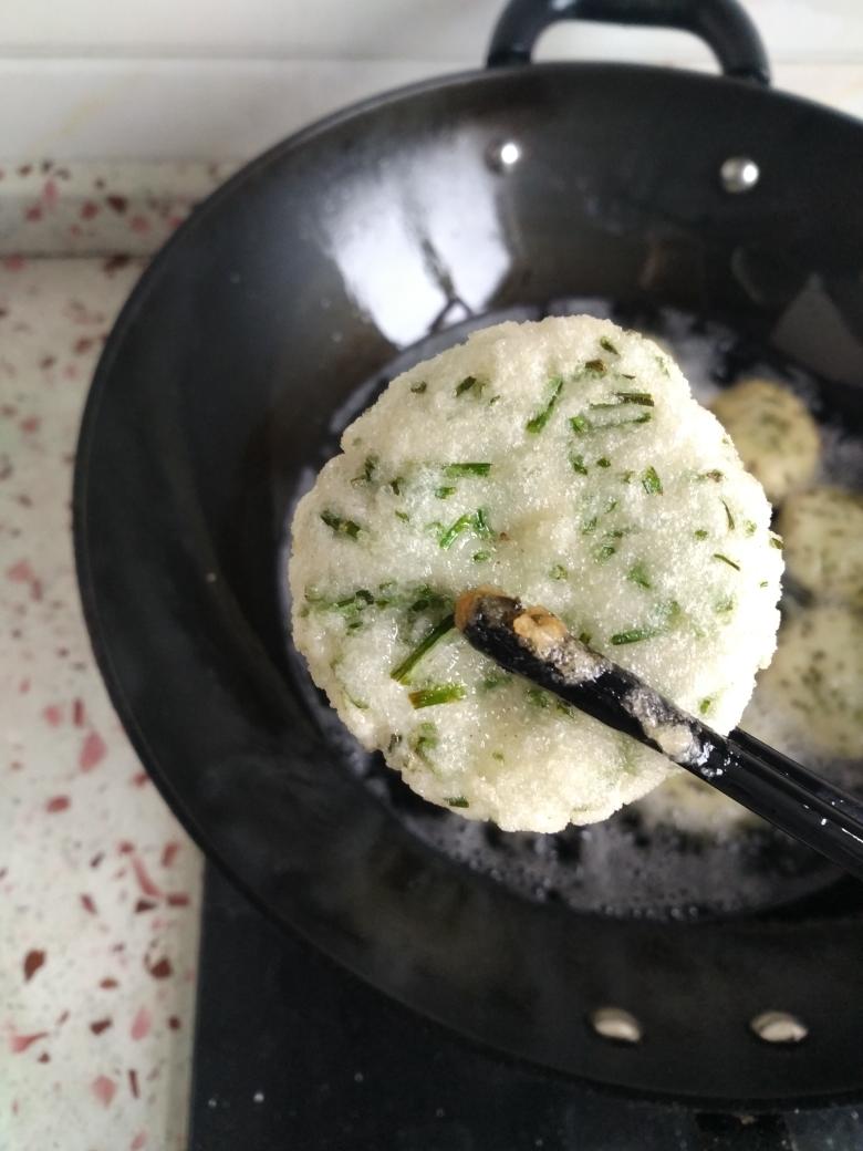 小蒜饼的做法